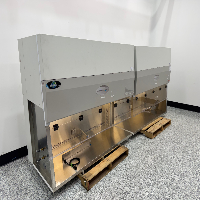 Nuaire Airegard ES 12' Laminar Airflow Workstation image 0